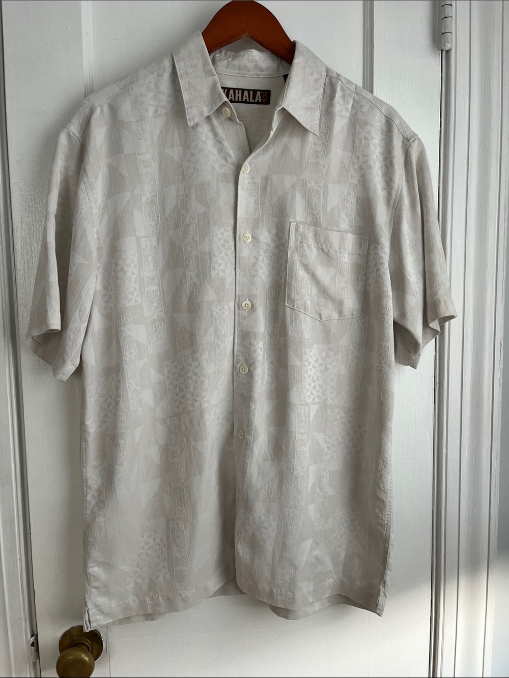 Kahala Men's Short-Sleeve Hawaian Print Shirt in Cream